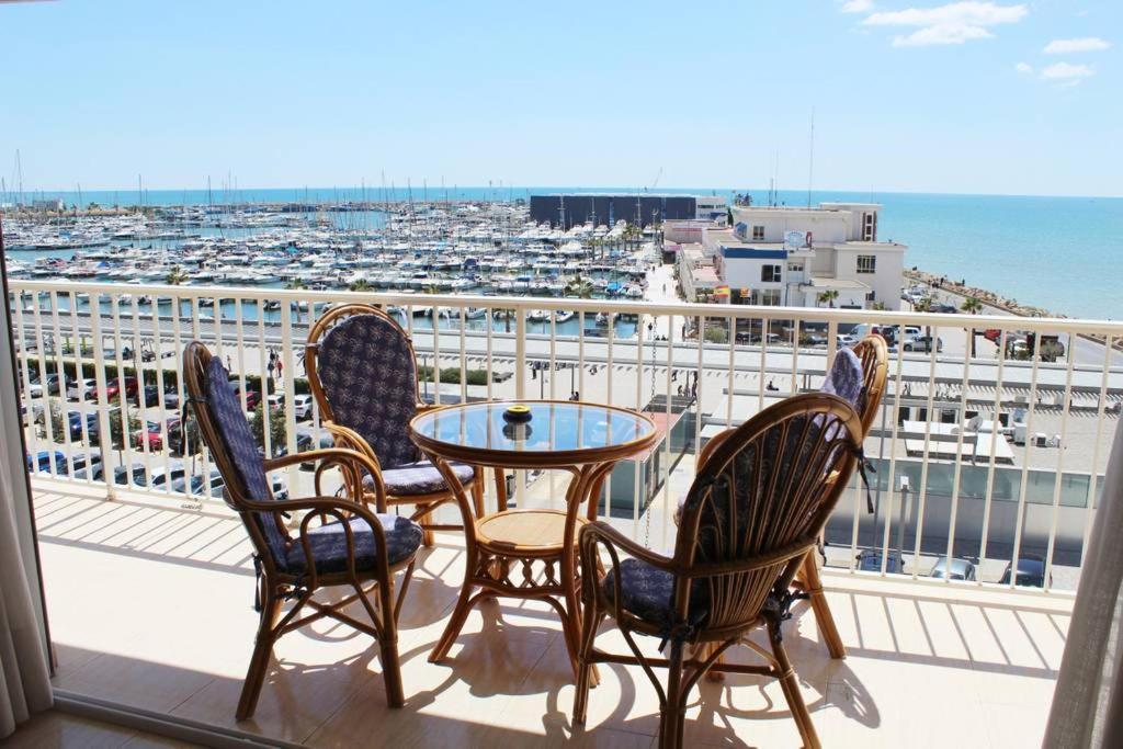 Apartamento En Primera Linea De Playa Con Increibles Vistas Santa Pola Exterior photo